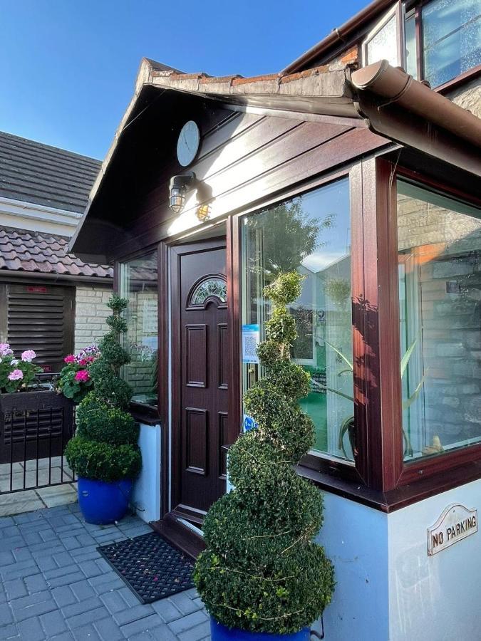 Gordons Bed & Breakfast Cheddar Exterior photo